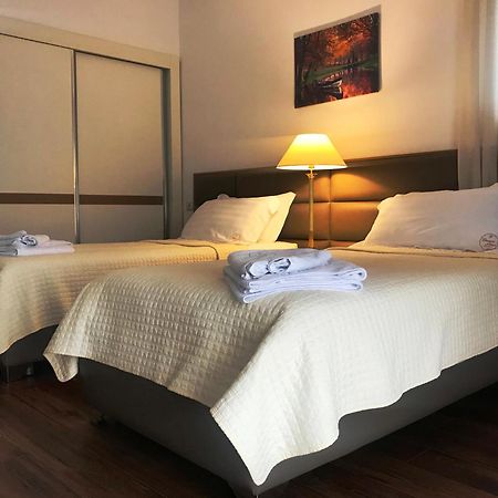 Chateau Linza Resort Tirana Extérieur photo