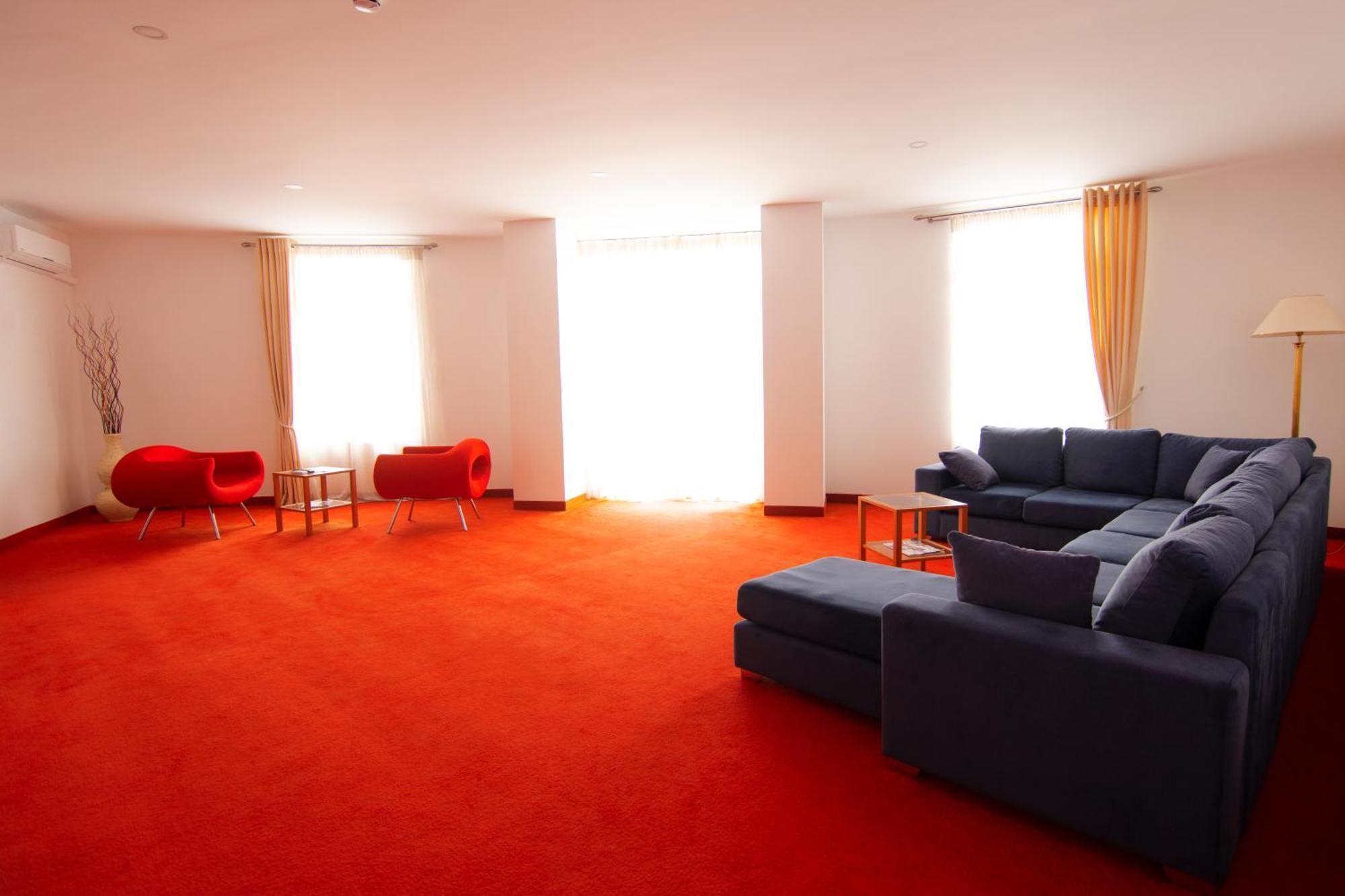 Chateau Linza Resort Tirana Extérieur photo