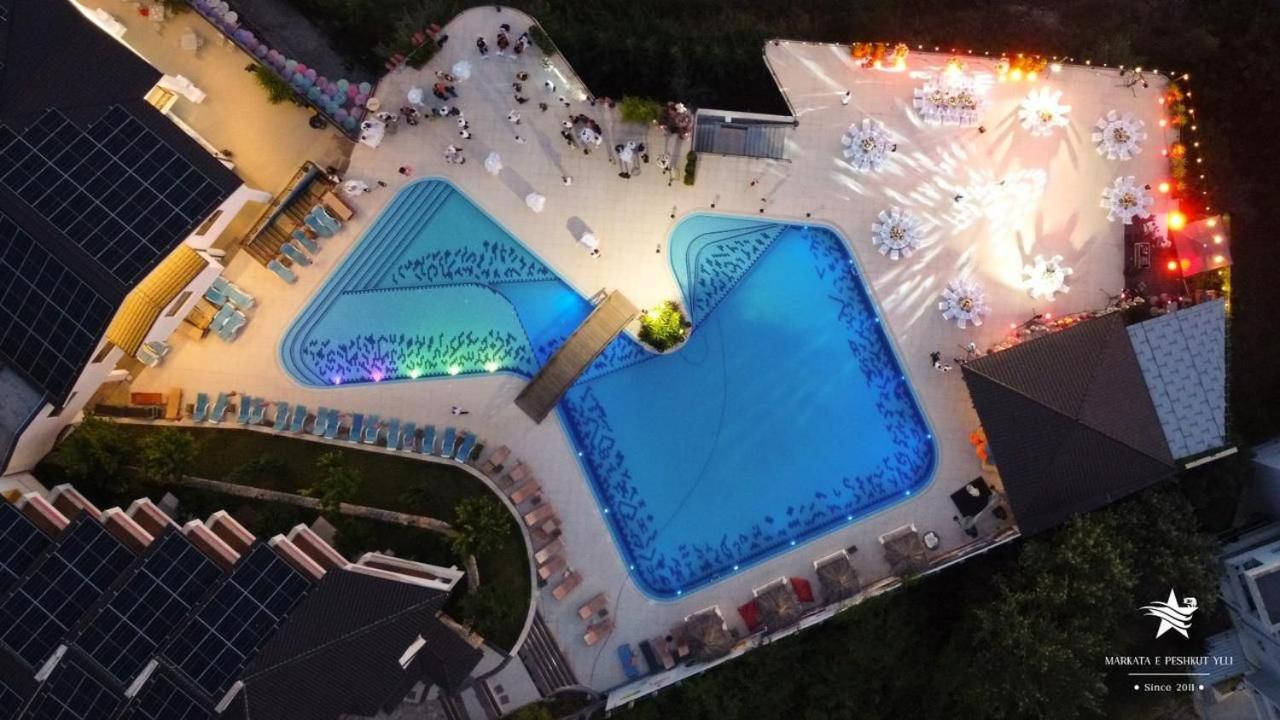 Chateau Linza Resort Tirana Extérieur photo