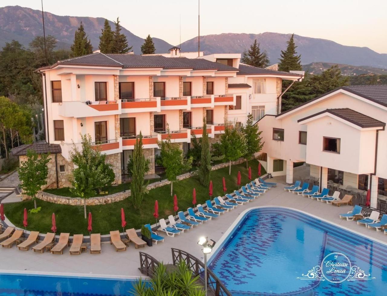 Chateau Linza Resort Tirana Extérieur photo